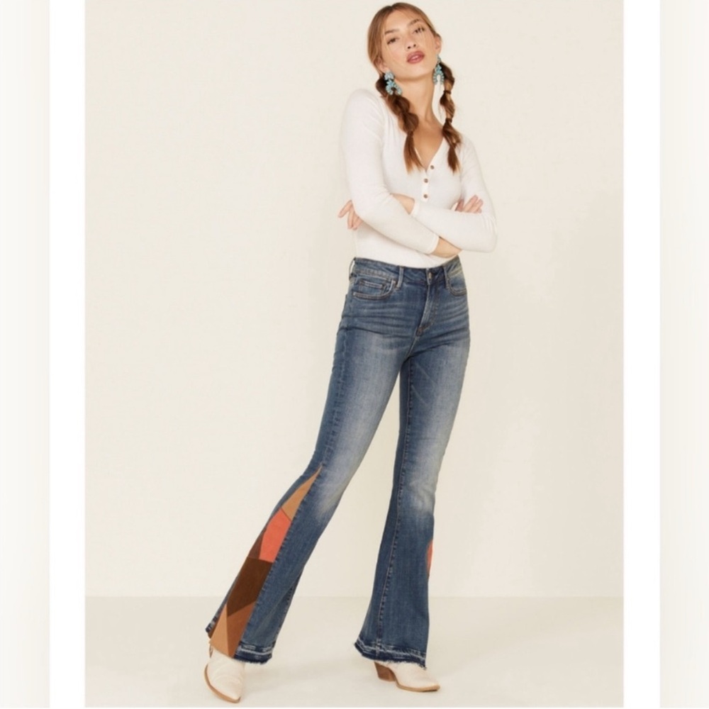 Driftwood Farrah flare jeans with suede patchwork details Size 28